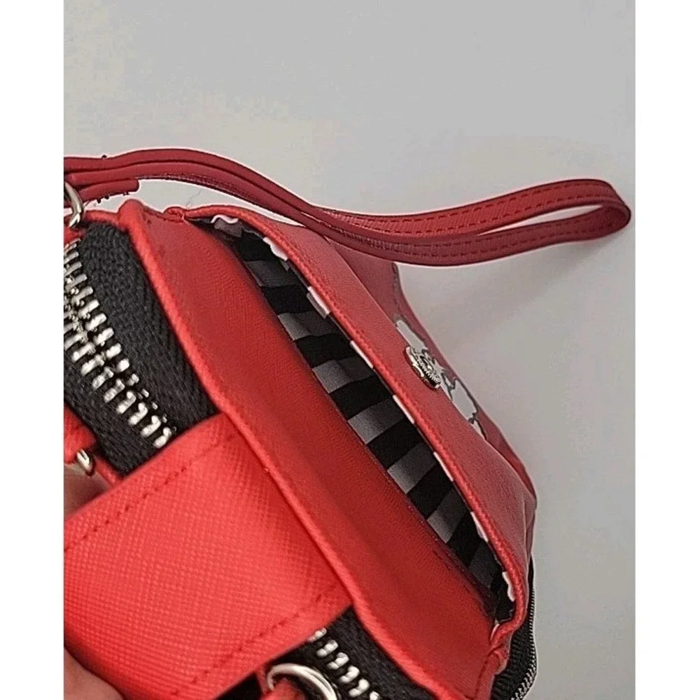 Marc Tetro Dog Phone Crossbody Wallet 7x4 Red Wristlet Strap Organizer Cute‎